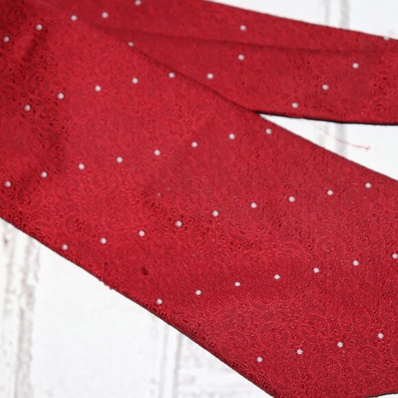 🔴⚪️ Vintage Red & White Polka Dot Tie by Lord Copley (54" Long) - Picture 4 of 5